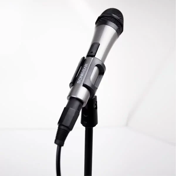 Sonic Gear M5 wired microphone black design