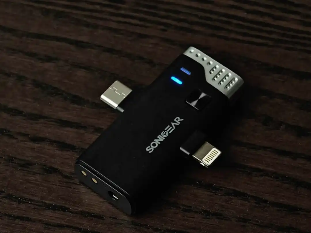SonicGear WLM3000 Duo microphone with Lightning and Type-C receiver for mobile recording