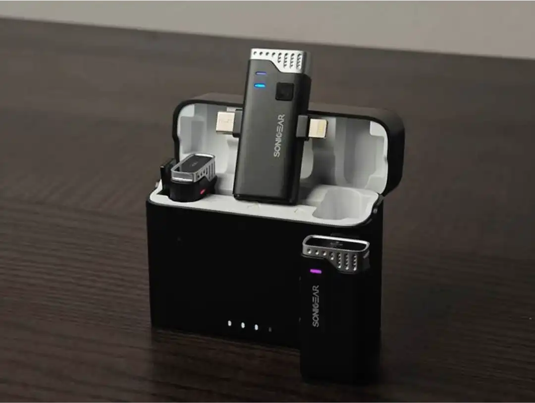 SonicGear WLM3000 Duo dual wireless clip-on mic with charging case for content creators